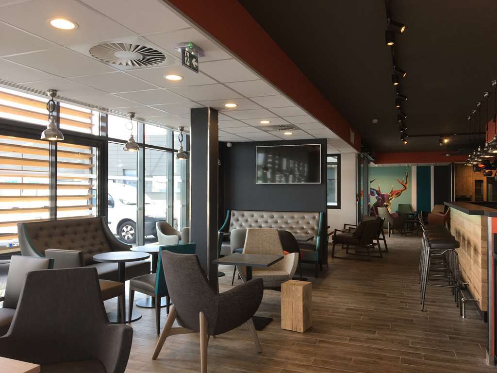 Kyriad Pontarlier Ristorante foto